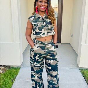 Camouflage Women's matching pant set